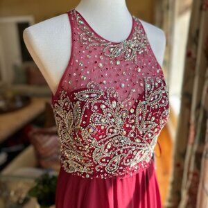 Faviana Glamour Merlot Beaded Halter Chiffon Gown S7560 - NWT - Size 10